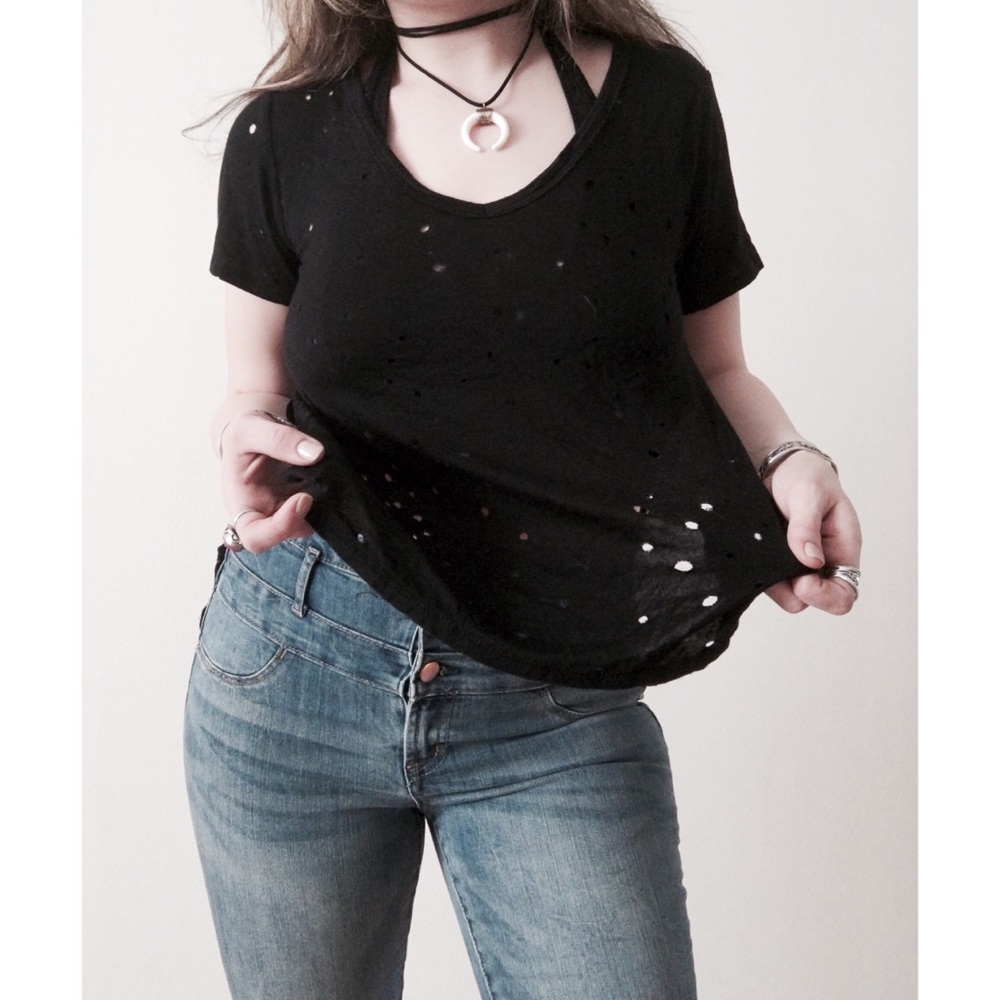 Oversized High Slit Distressed Tee Shirt